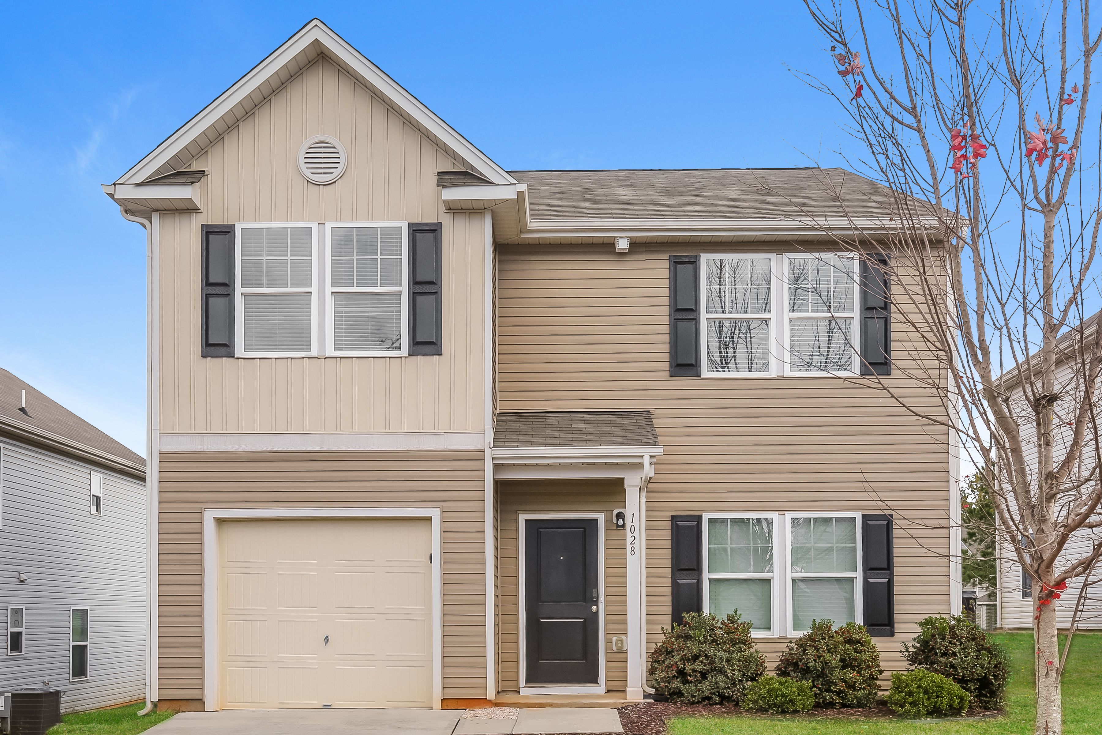 1028 BITTING HALL CIR RURAL HALL, NC 27045